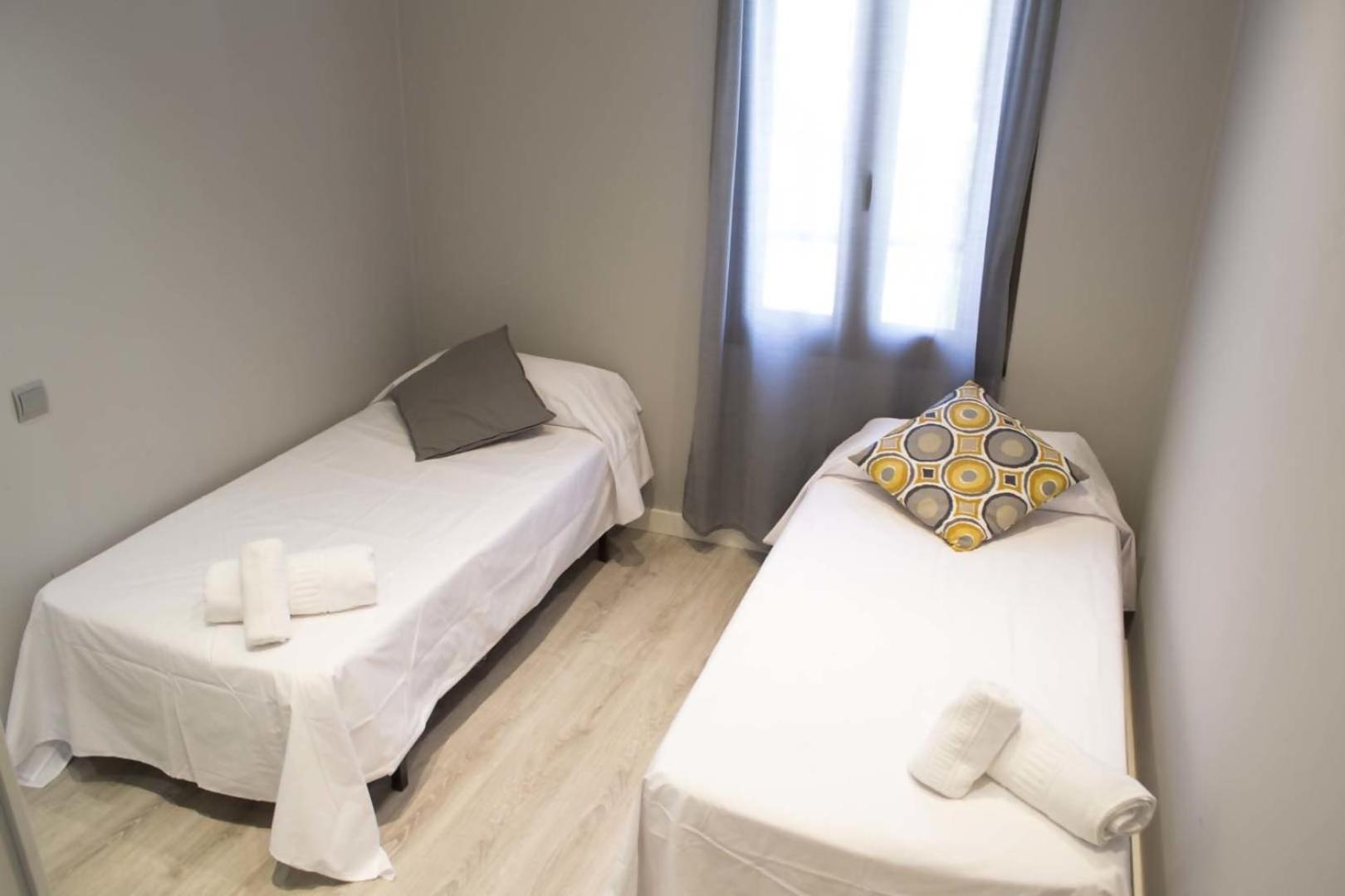 Apartamenticos Plaza Las Armas Zaragoza Dış mekan fotoğraf