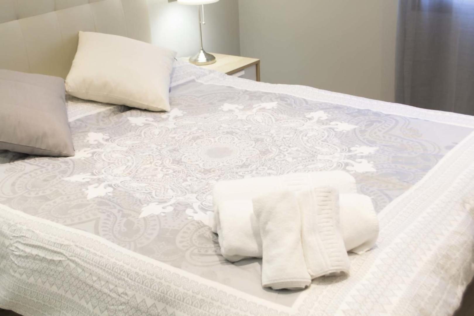 Apartamenticos Plaza Las Armas Zaragoza Dış mekan fotoğraf
